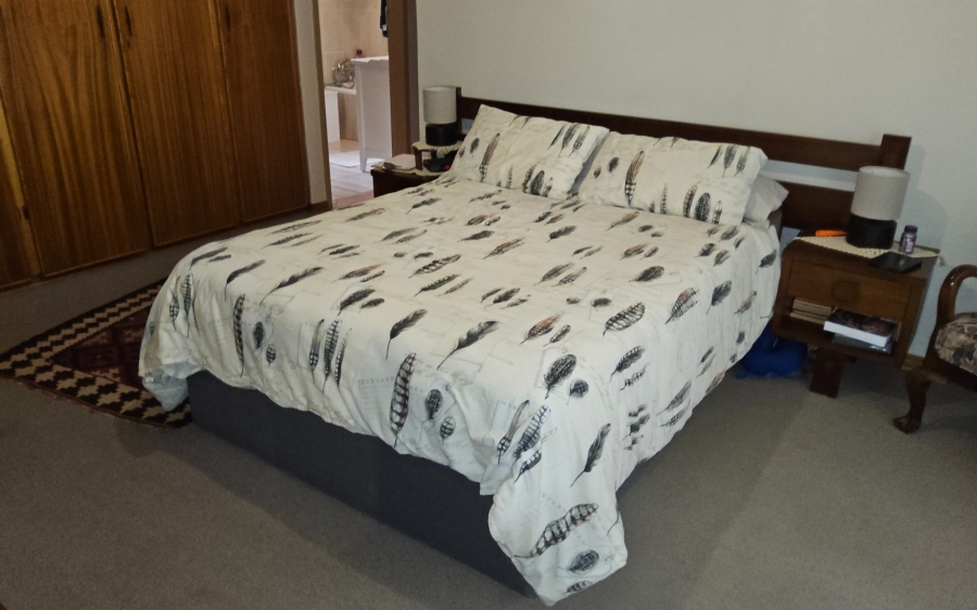 3 Bedroom Property for Sale in Kannoniers Park North West